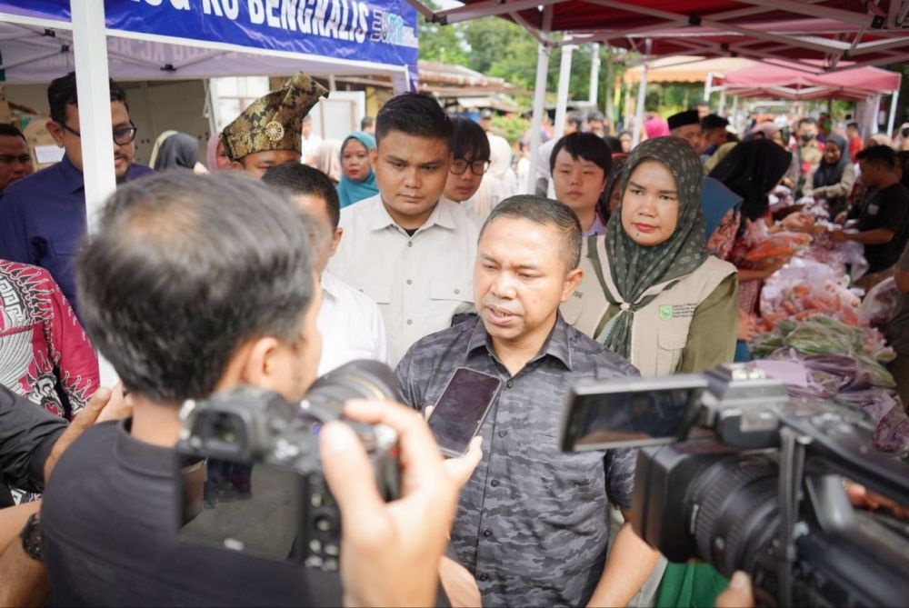 Pasar Murah Bengkalis: Pemerintah Riau Tekan Harga Sembako, Bantu Ekonomi Warga