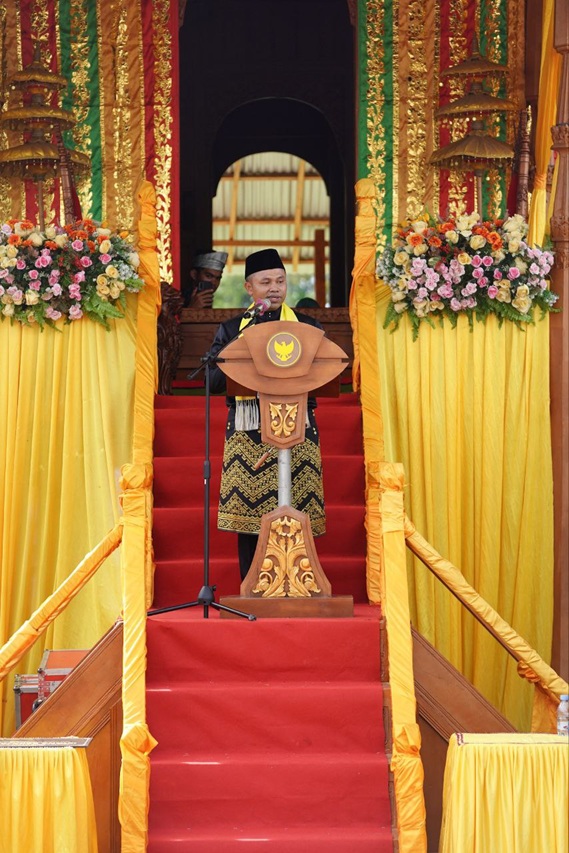 Gubernur Riau Abdul Wahid Resmikan Kembali Istana Kerajaan Rokan Hulu