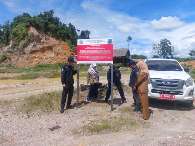 KLH/BPLH Segel Tambang di Sumatera Barat! Kebijakan Keras Usai Banjir Parah, Demi Keselamatan Publik!