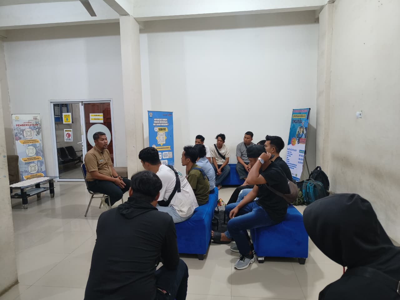 Hendak Pulang dari Luar Negeri, 11 PMI Diamankan di Pesisir Dumai
