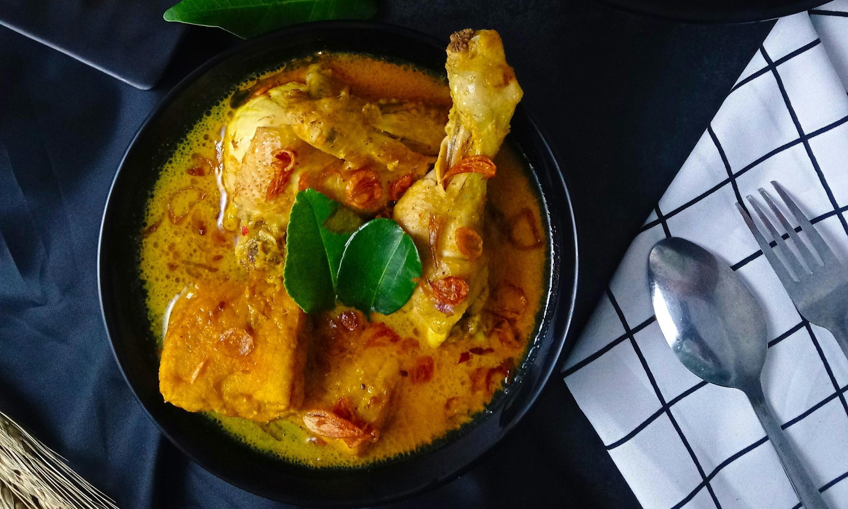 Cara Memasak Gulai Ayam yang Benar agar Bumbu Meresap Sempurna