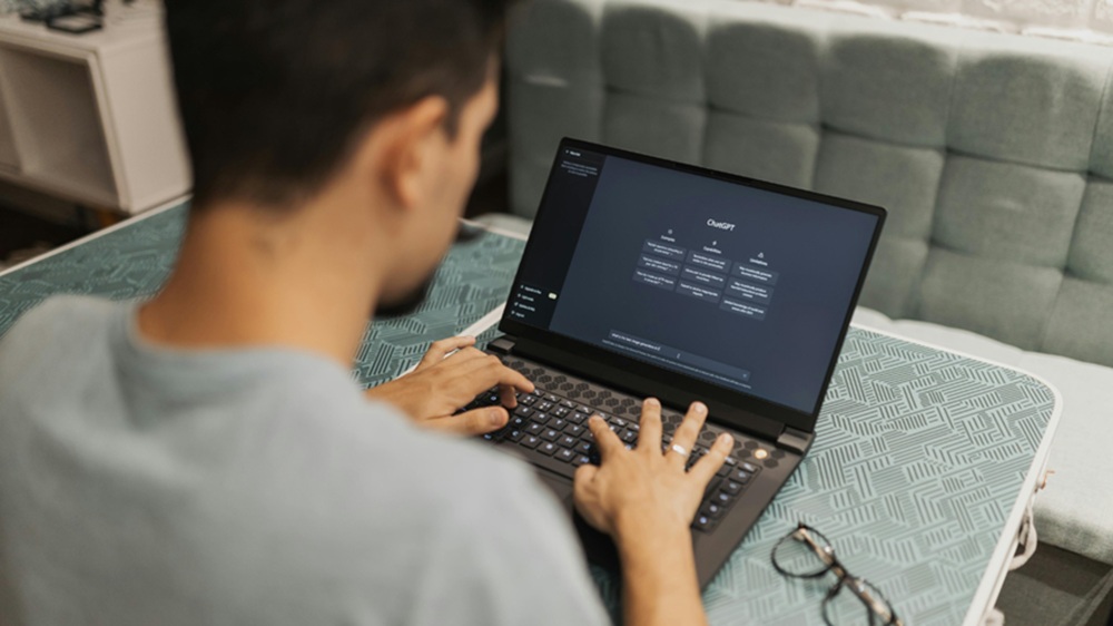 Tools AI Gratis untuk Meningkatkan Penjualan Online, Wajib Dicoba di 2025!