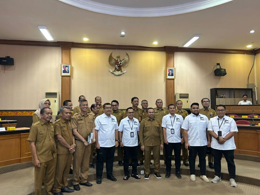 Gubernur Riau Soroti Hilirisasi Kelapa yang Belum Maksimal: Saatnya Petani Sejahtera!