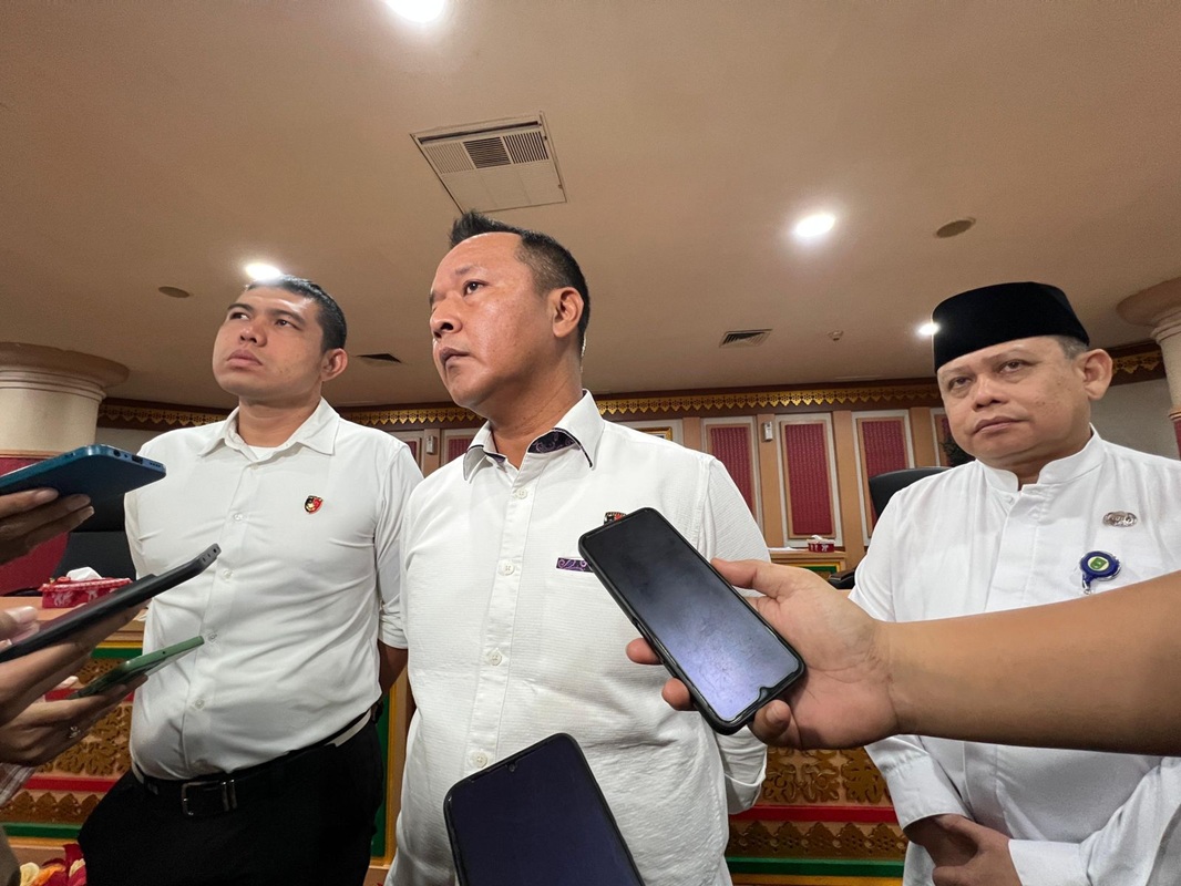 Oknum Camat dan Kades di Riau Diduga Lakukan Pungli Perbaikan Jalan, Dana Mengalir ke Rekening Pribadi