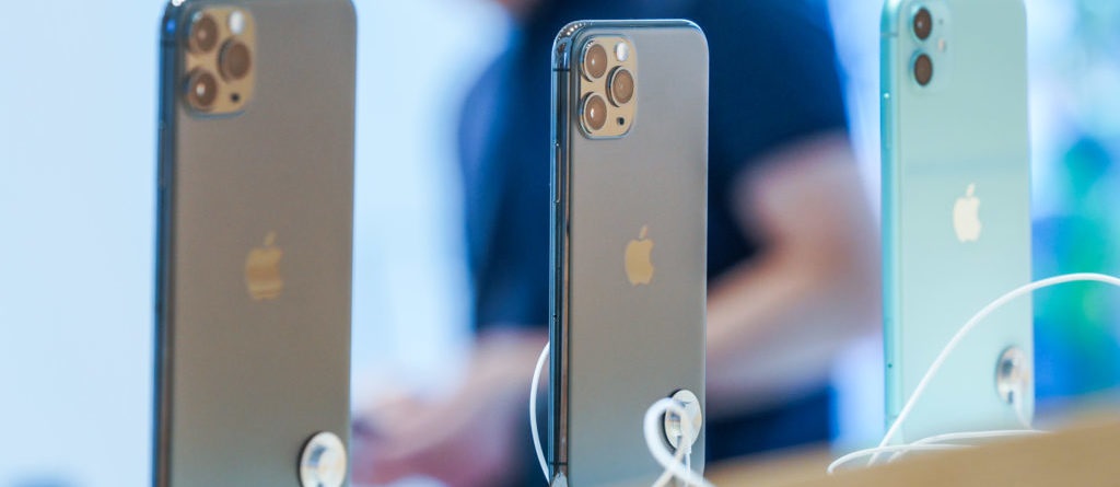 Beli iPhone di Luar Negeri, Apakah Bisa Dipakai di Indonesia? Ini Jawabannya!