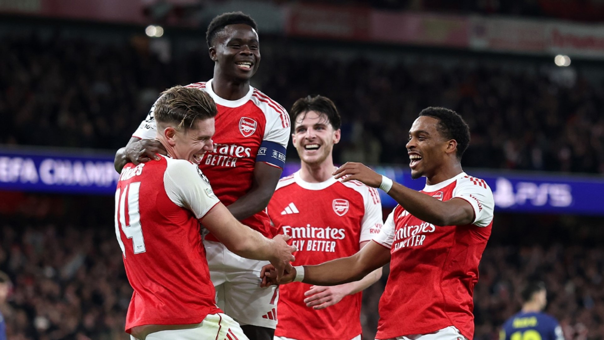 Tekanan Suporter Membayangi Langkah Arsenal Menuju Gelar