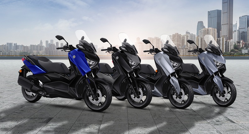 Gebrakan Baru! Yamaha XMAX 2026 Hadir dengan Kelir Metallic Blue ala Sultan Eropa