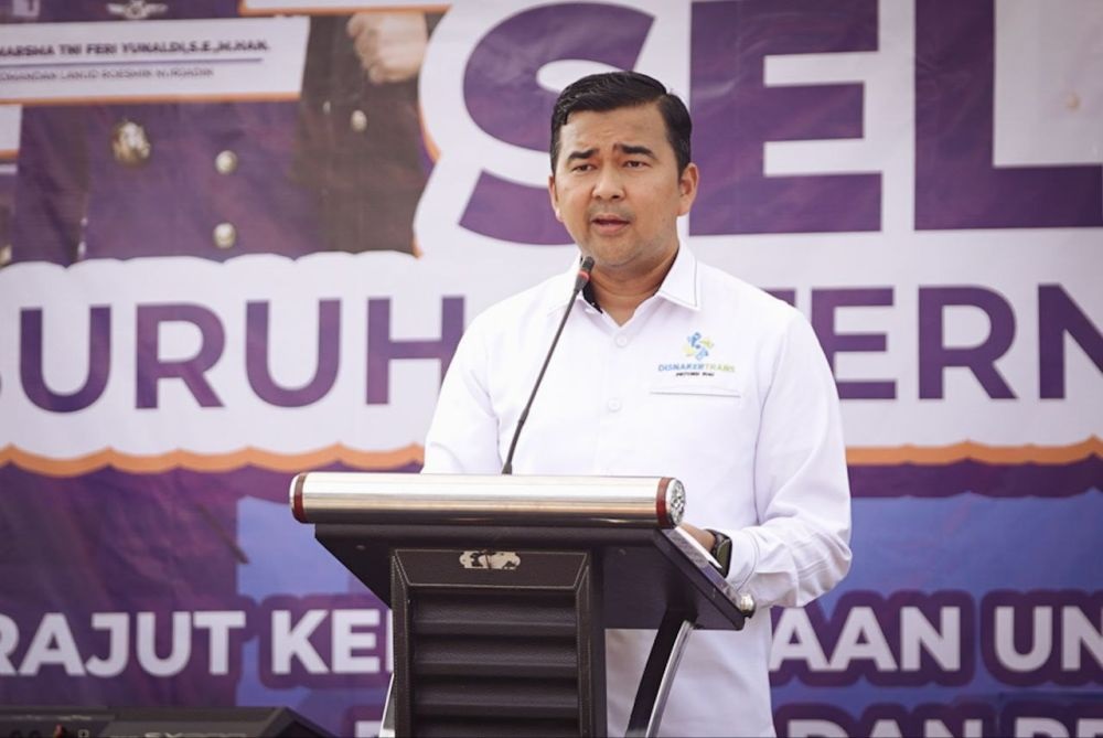 Gak Mau Jadi Pengangguran? Cek Lowongan Kerja Riau Lewat Satu Website Ini Aja!