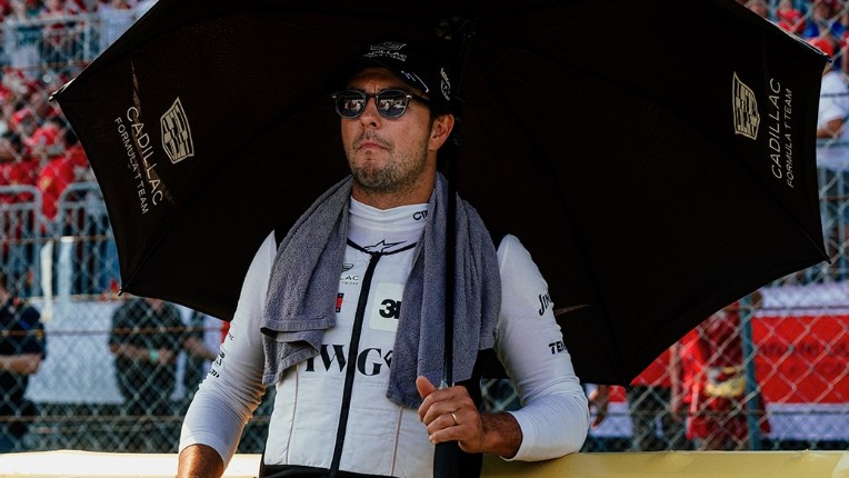 Setelah Antonelli dan Bottas, Kini Sergio Perez Jatuh Sakit di GP Meksiko