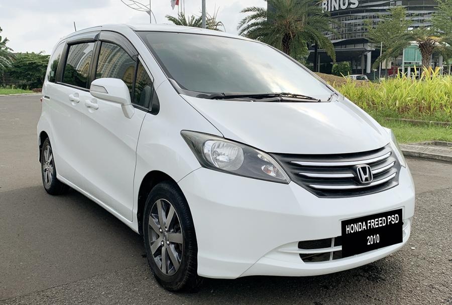 7 Mobil Murah Bekas di Bawah 100 Juta yang Cocok untuk Keluarga, Gak Bikin Kantong Jebol!