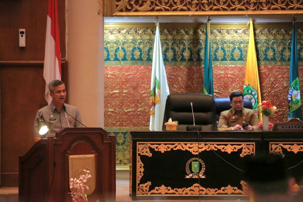 Target Besar Riau 2025-2029 Terungkap! Pemprov Jawab Semua Sorotan DPRD Soal RPJMD