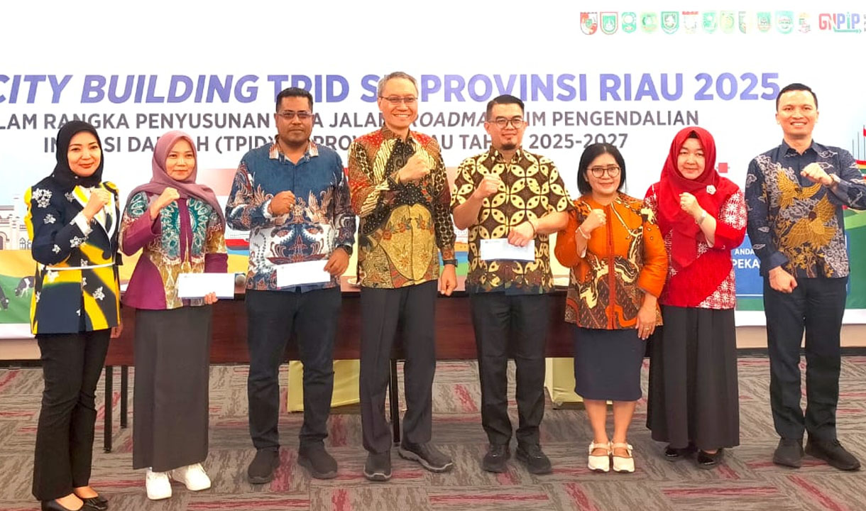 TPID Pekanbaru Raih Predikat Tim Penulis Terbaik Roadmap Pengendalian Inflasi Daerah