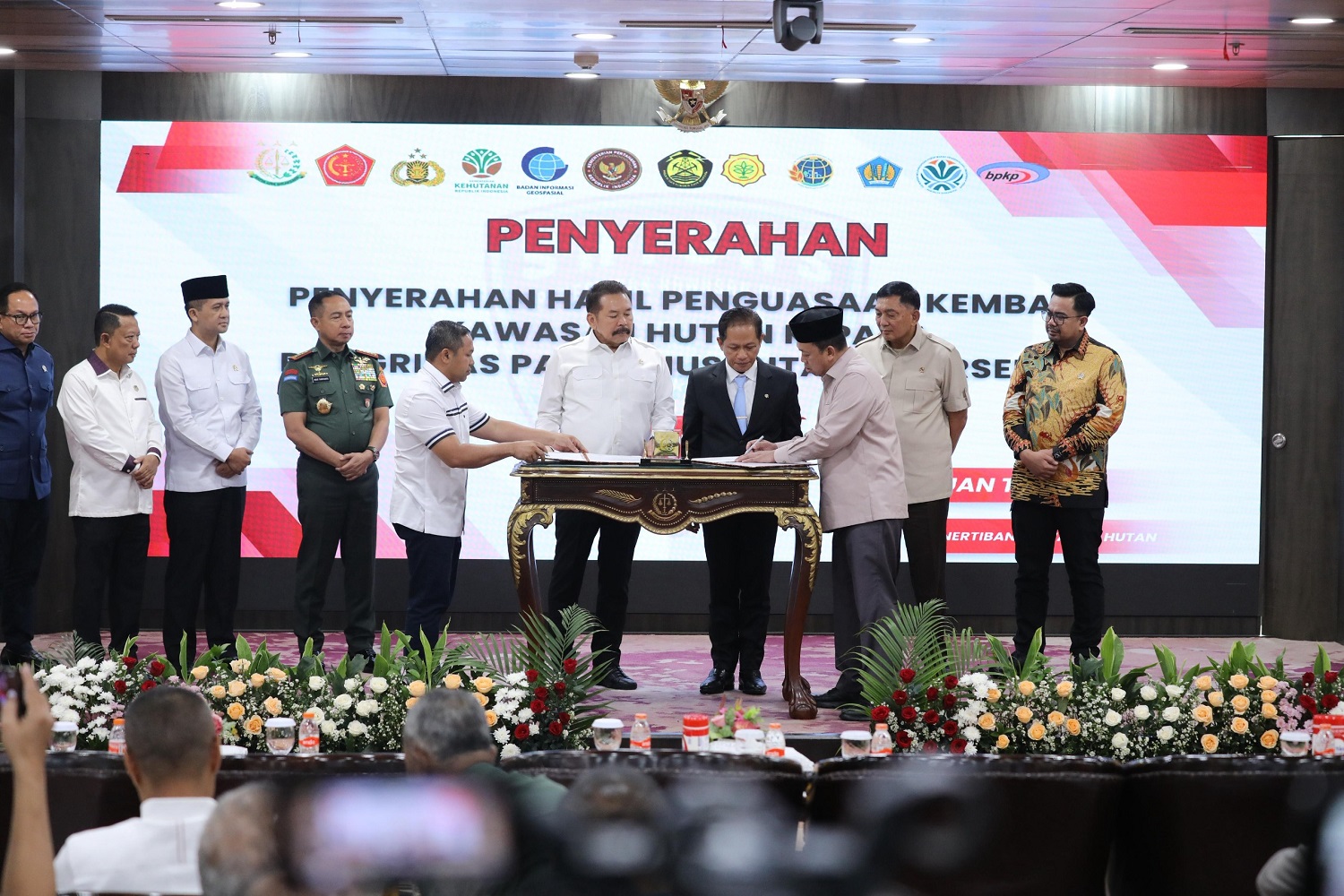 Taman Nasional Tesso Nilo di Ambang Pemulihan: Nusron Wahid Siapkan Evaluasi Sertipikat Bermasalah