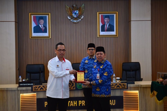 JALUR KESEHATAN VITAL! Riau dan Melaka Satukan Kekuatan, Bahas Isu Kemanusiaan Lintas Batas Paling Mendesak!