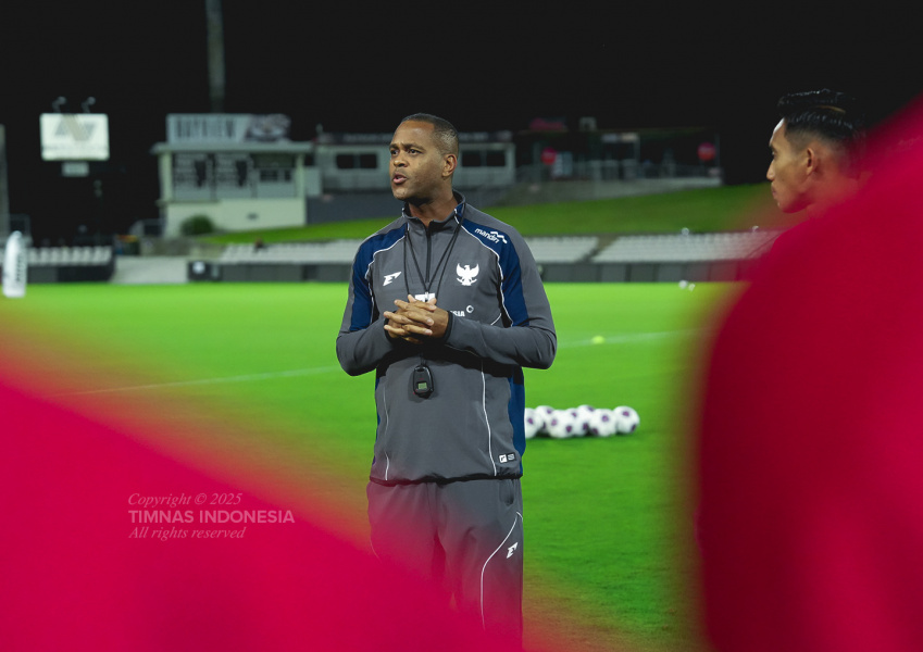 Patrick Kluivert Siap Bawa Timnas Indonesia Tumbangkan Irak di Kualifikasi Piala Dunia 2026