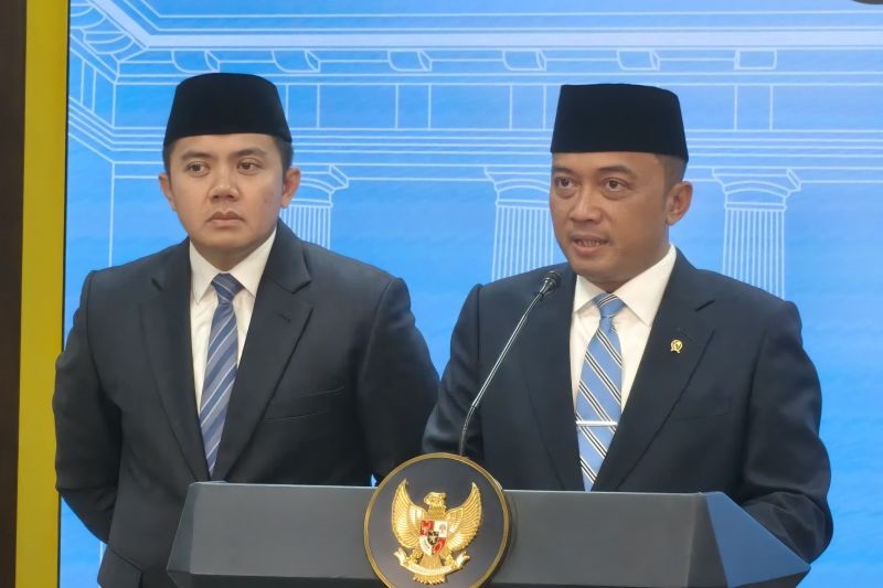 Prabowo Subianto Lakukan Reshuffle Kabinet, Bentuk Kementerian Haji dan Umrah
