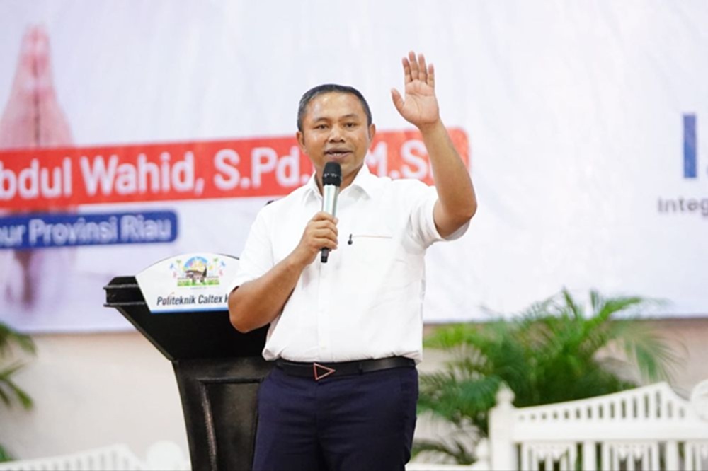 Gubernur Riau Terbitkan Surat Edaran Larangan Gratifikasi untuk Pejabat Pemprov