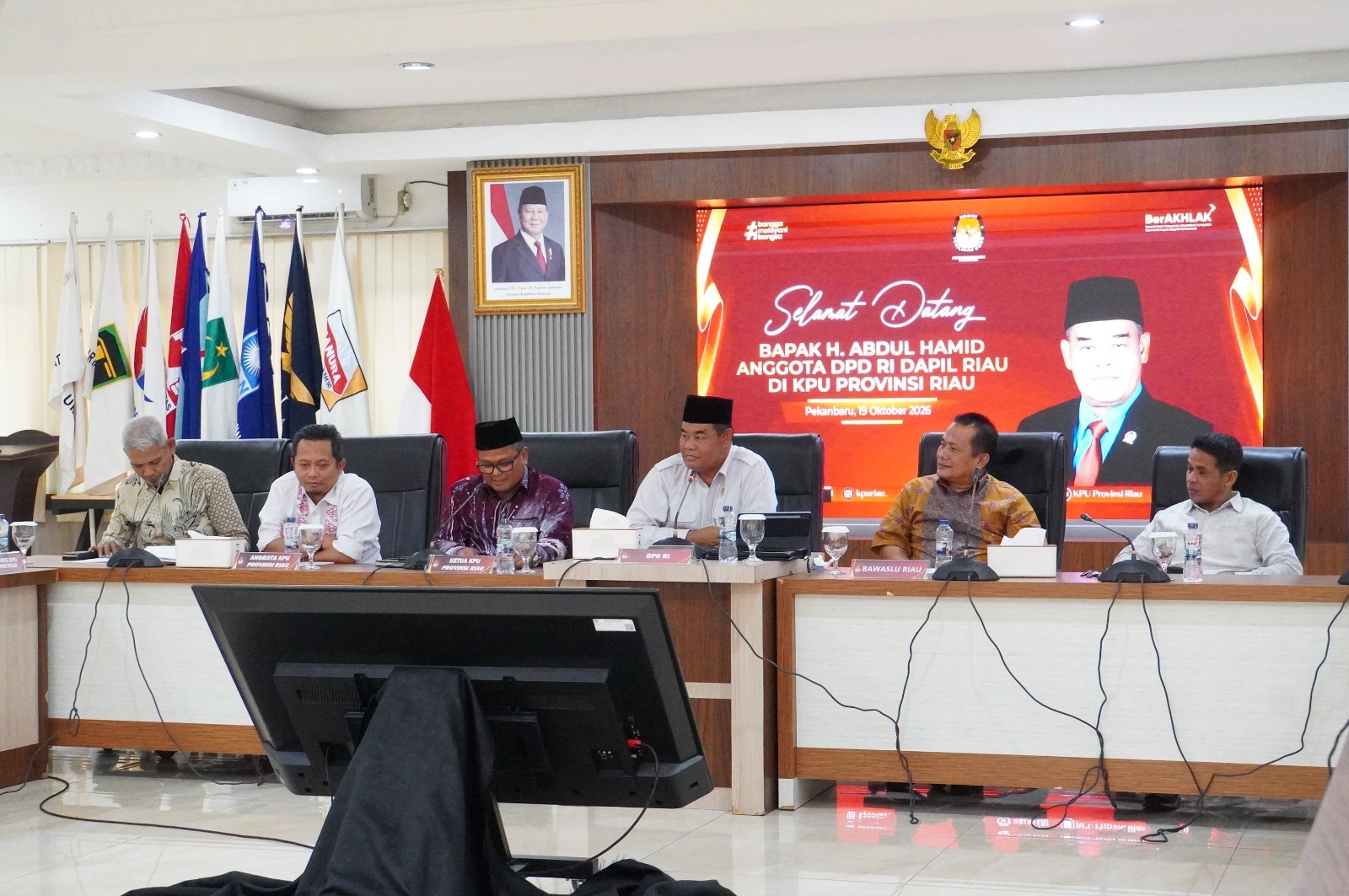 Senator Abdul Hamid Gelar Pengawasan UU Ketransmigrasian dan UU Pemilu di Riau