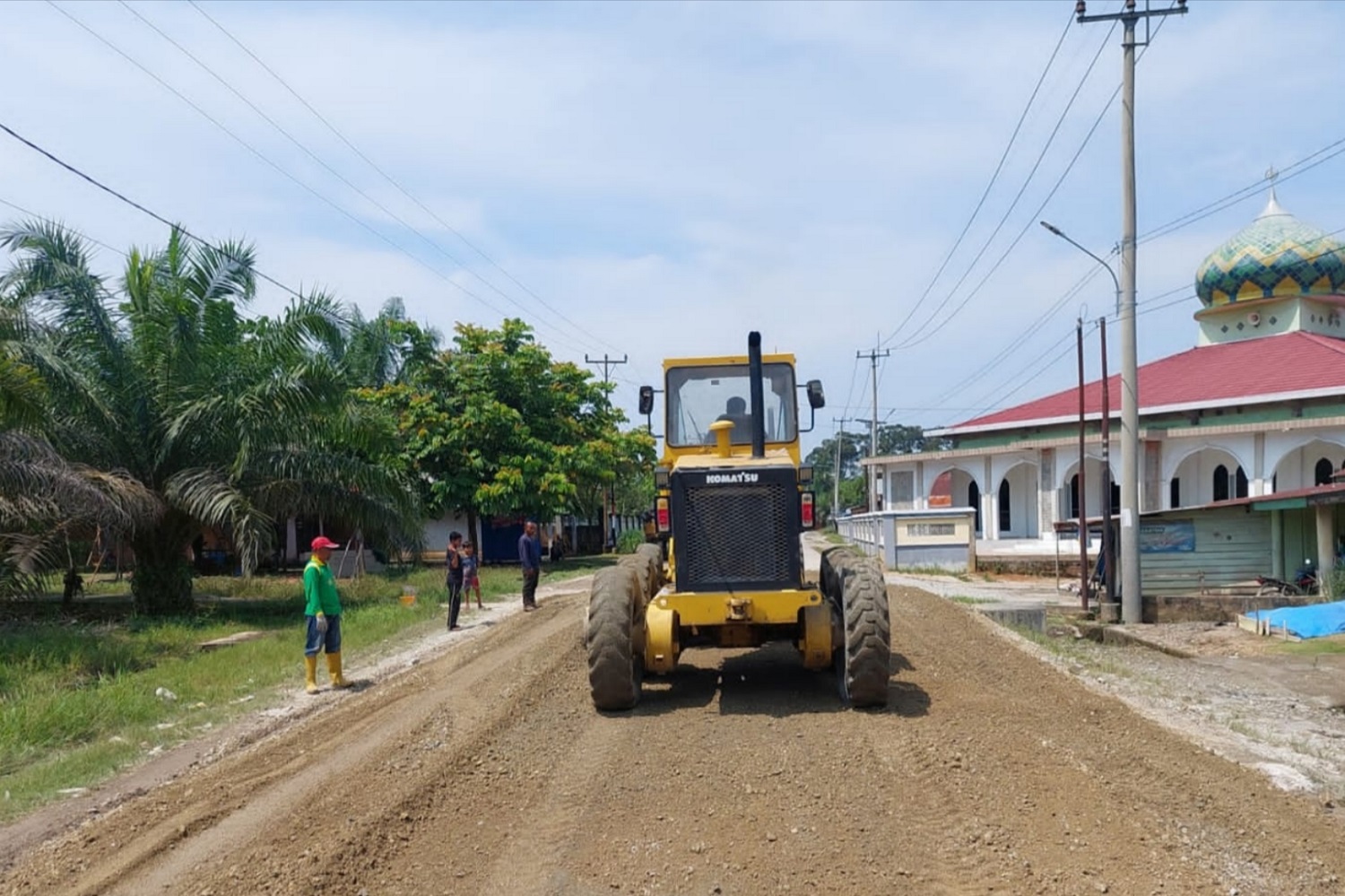 Jalan Cerenti–Air Molek Diperbaiki! Pemprov Riau Siap Tancap Gas demi Konektivitas Daerah