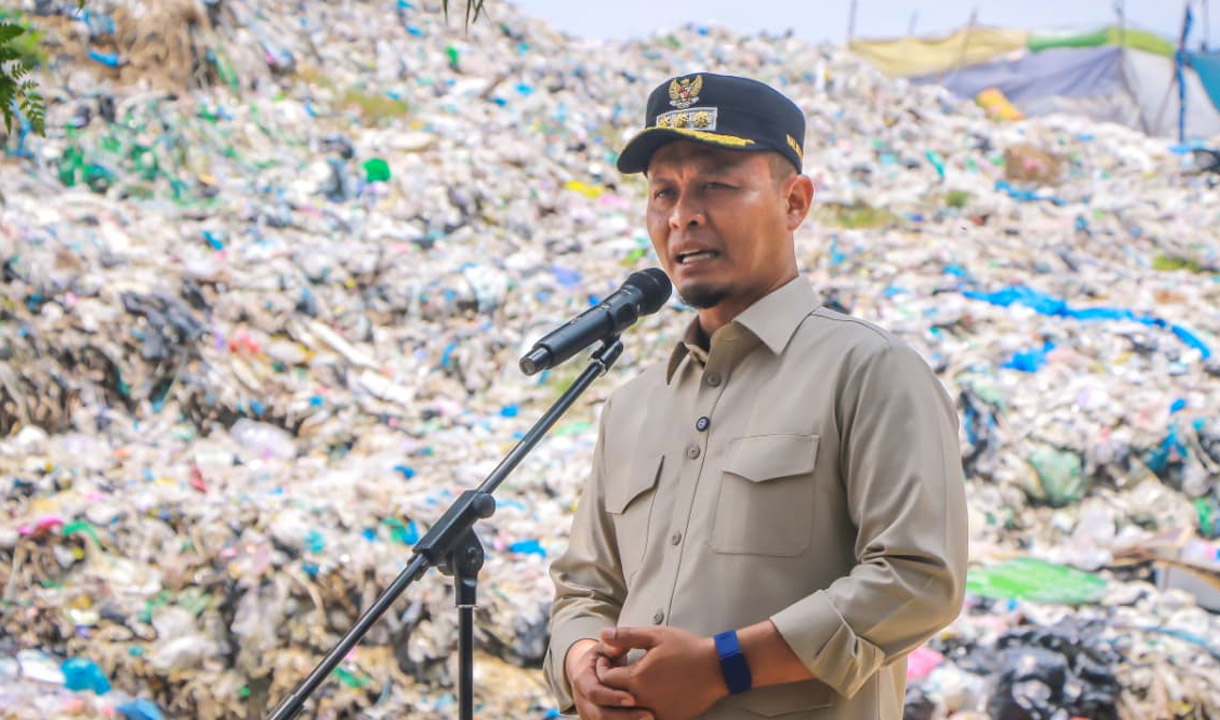 Wako Pekanbaru Boyong Camat Lurah ke TPA Muara Fajar, Upaya Kendalikan Sampah