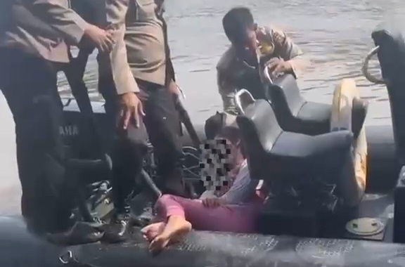 Dramatis! Remaja 18 Tahun Lompat dari Jembatan Leighton I, Polisi Bergerak 3 Menit