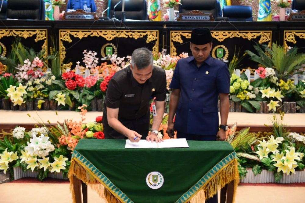 DPRD Riau Setujui Laporan Pertanggungjawaban APBD 2024, Ini Catatan Kritis dari Banggar