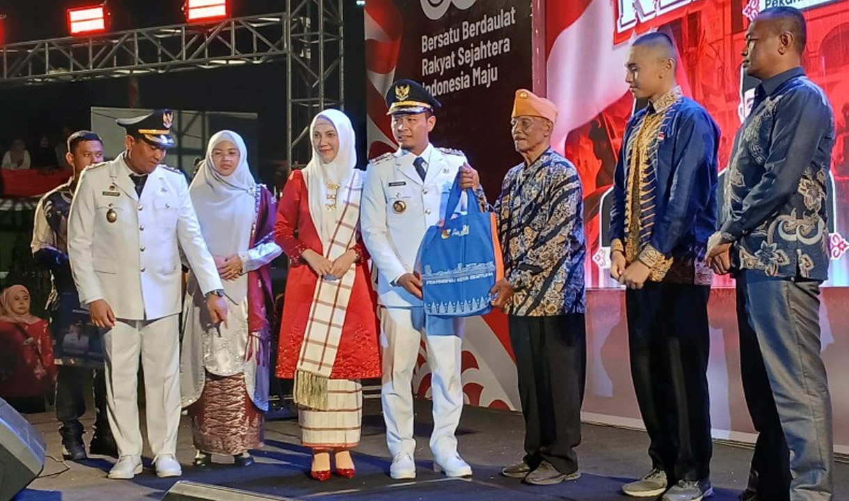 Resepsi Kenegaraan HUT ke-80 RI di Rumah Singgah Tuan Kadi, Wali Kota Apresiasi Veteran dan Paskibraka