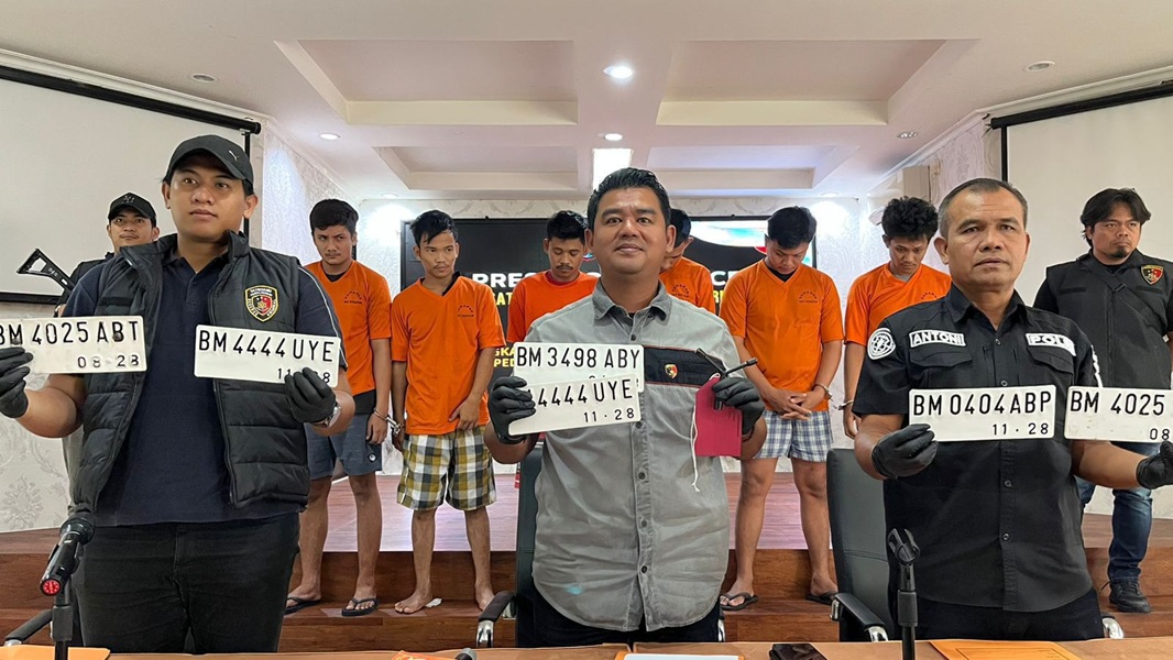 Dorrrr...!! Gembong Curanmor 28 TKP di Pekanbaru Ditembak Polisi Saat Melawan