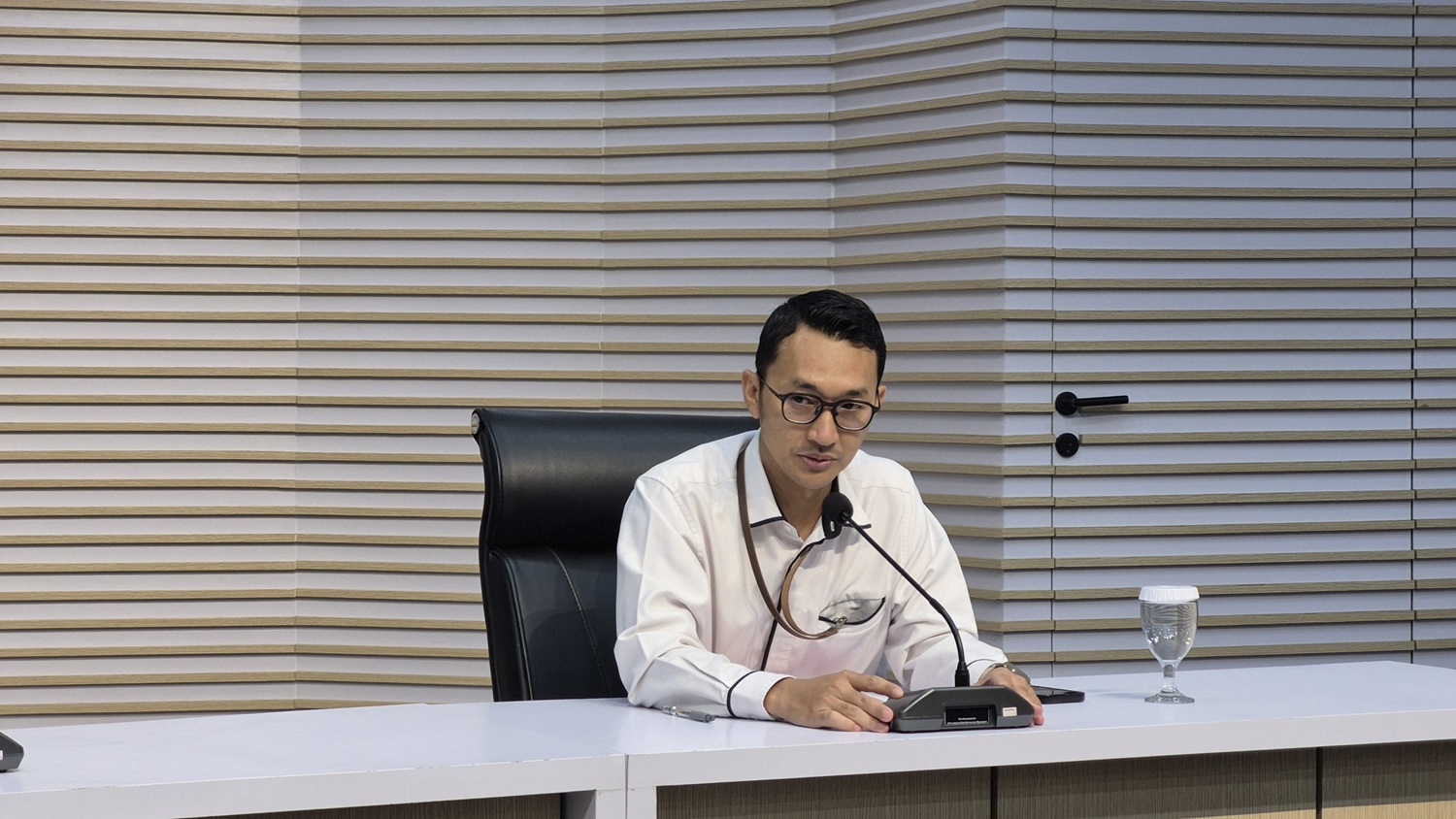 Breaking! KPK Tegaskan Tak Pernah Geledah Mobil Plt Gubernur Riau, Fokus di Kantor Gubernur