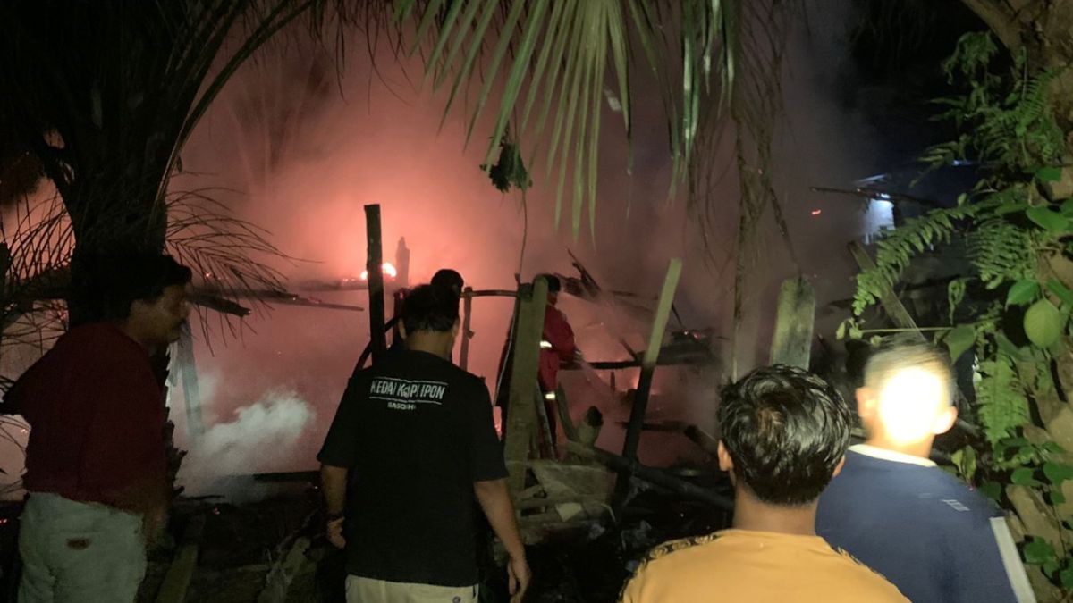 Puluhan Ternak Kambing dan Ayam di Kuansing Ludes Terbakar Akibat Api Unggun