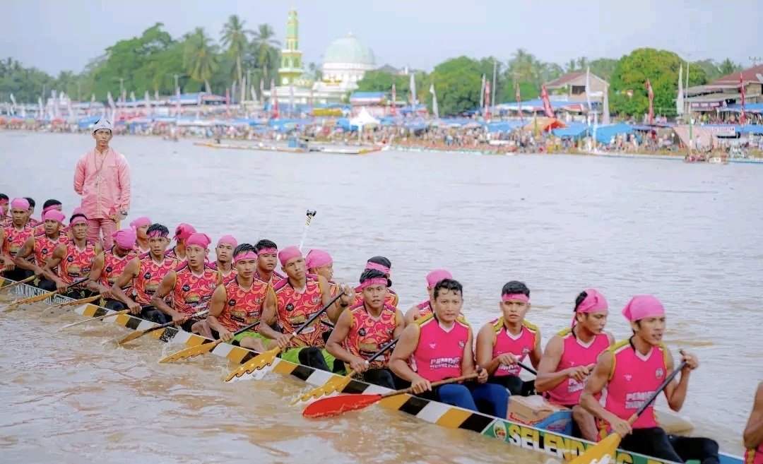 Pacu Jalur Riau, Warisan Budaya yang Jadi Sorotan Dunia: Lebih dari Sekadar Lomba Dayung