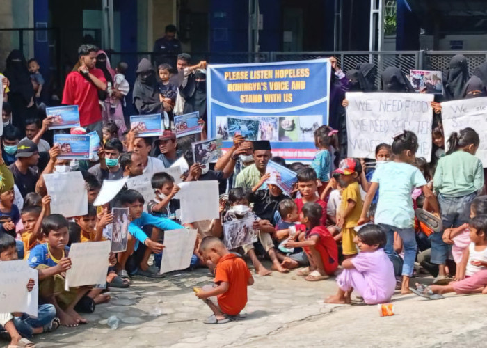 Ratusan Pengungsi Rohingya di Pekanbaru Gelar Aksi Tuntut Layanan Hidup Layak