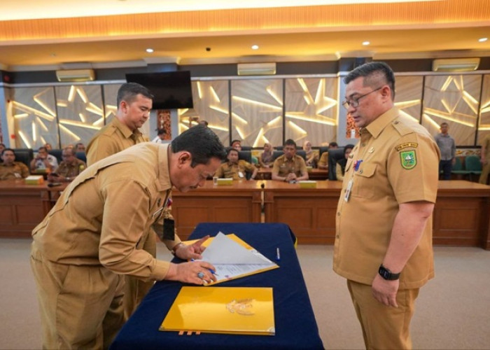 Pemprov Riau Tunjuk 19 Pejabat Plt Pimpin OPD Strategis