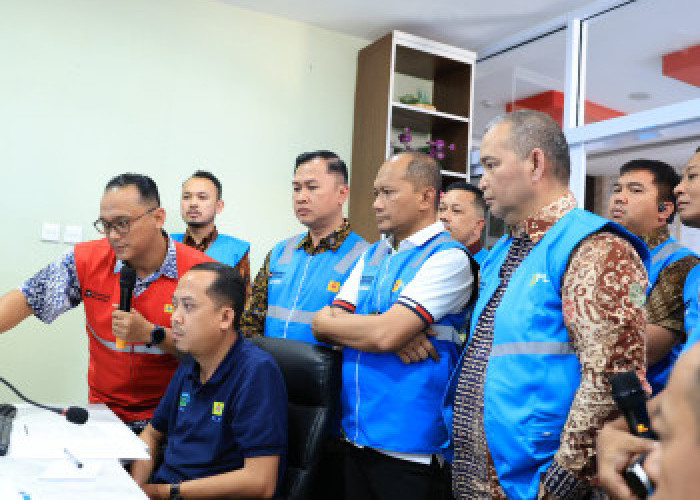 PLN Perkuat Budaya Keselamatan Kerja dan Keandalan Listrik Riau Lewat HSSE Control Center