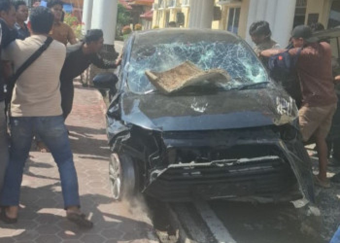 Pencuri Baterai Tower Dumai Nyaris Diamuk Warga, Kabur dan Masuk Mako Polres