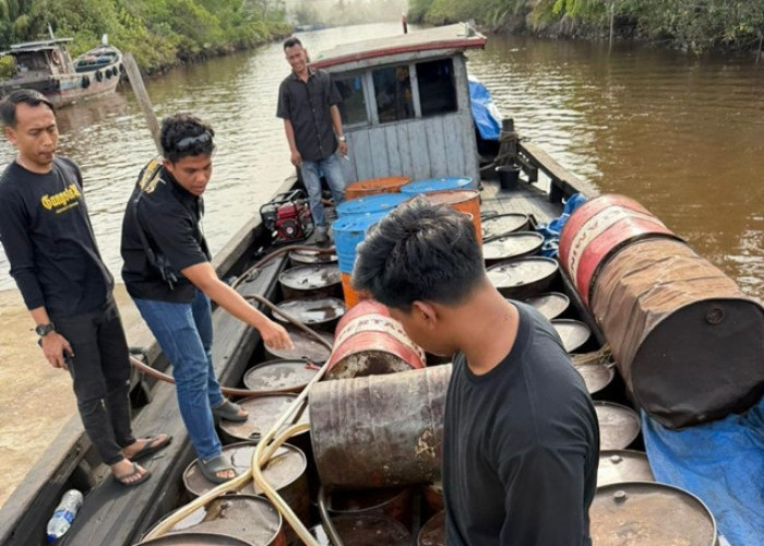 Gawat! Skandal Mafia BBM Subsidi Riau Dibongkar Pola Licin Pakai Barcode Palsu dan Kapal Kayu