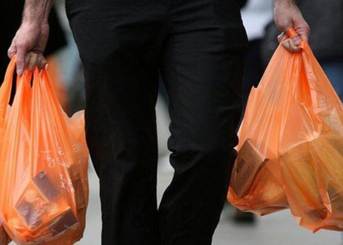 Wali Kota Pekanbaru Dorong Program Green City, Minimarket Dilarang Jual Kantong Plastik