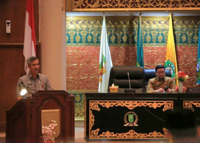 Target Besar Riau 2025-2029 Terungkap! Pemprov Jawab Semua Sorotan DPRD Soal RPJMD