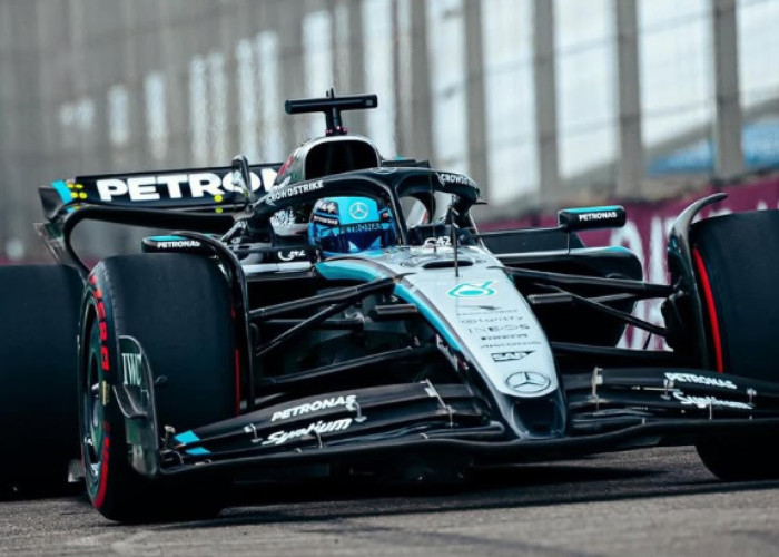 George Russell Catat Lap Tercepat Saat Sesi Red‑Flag Bahrain