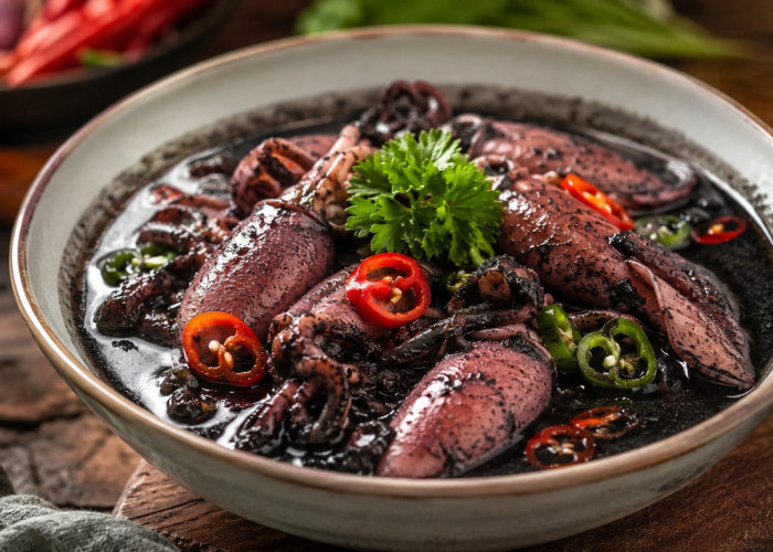 Resep Cumi Tinta Hitam dengan Kuah Gurih dan Kaya Rasa