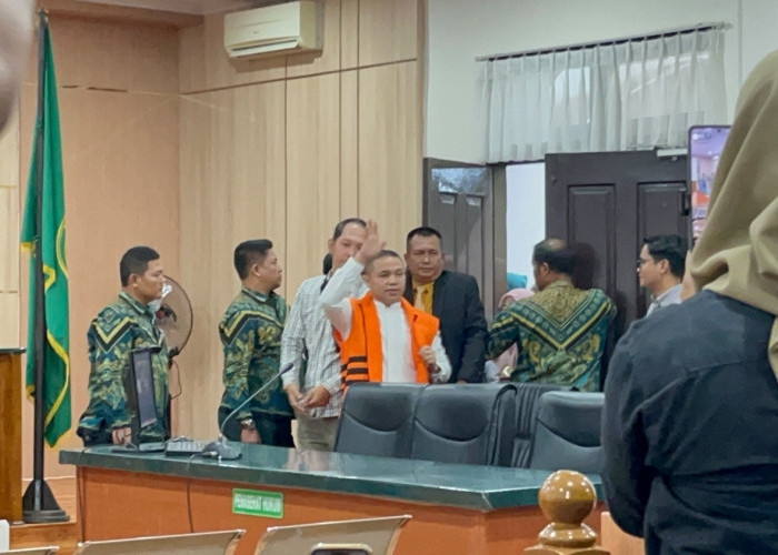 Gubernur Riau Nonaktif Abdul Wahid Banding, Sebut Vonis 2 Tahun Penuh Kejanggalan
