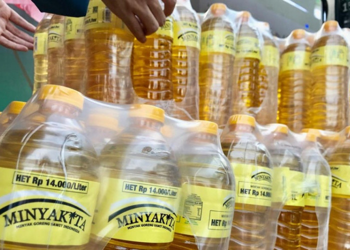 Harga Minyakita di Pekanbaru Tembus Rp20 Ribu, Disperindag Curigai Permainan Distributor