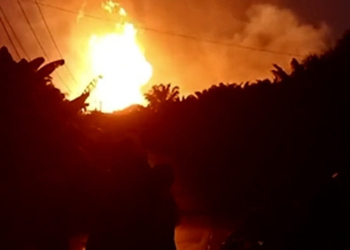 Update Terbaru Ledakan Pipa Gas TGI Inhil: Api Akhirnya Padam, Polisi Mulai Olah TKP!