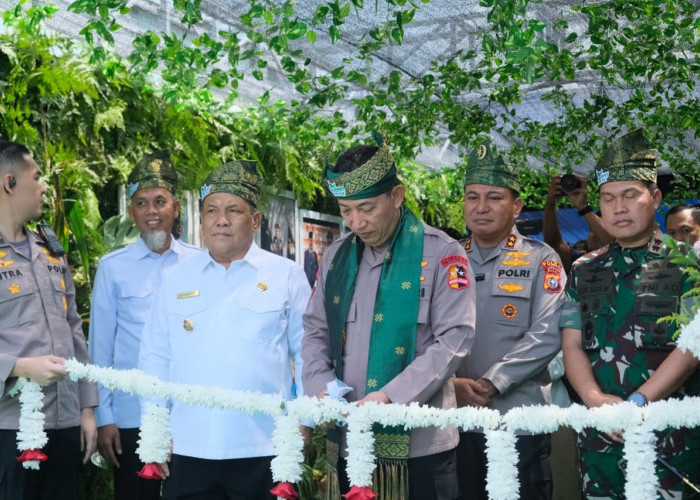 Kapolri Resmikan 80 Jembatan Merah Putih Presisi di Riau, Total Kini Capai 110 Unit