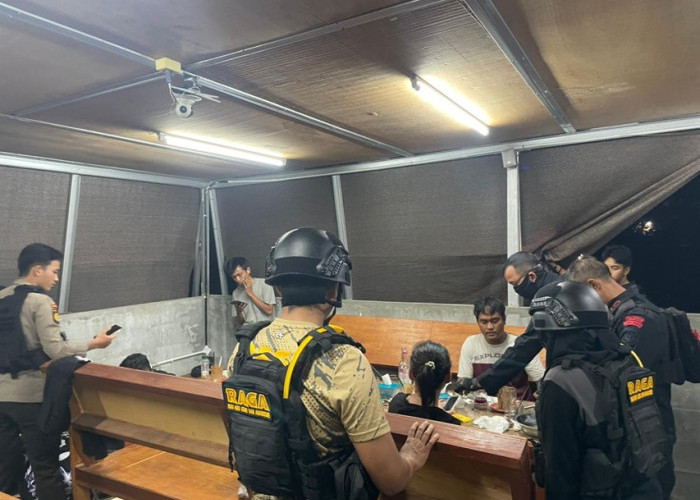 Blackout Pekanbaru Bikin Tegang! Polisi Sikat Pelaku Kriminal hingga Pemakai Ganja saat Kota Gelap Gulita