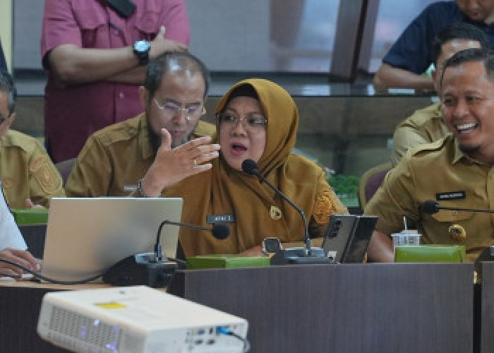 Kucuran Dana Revitalisasi Sekolah di Siak Tembus Rp61 Miliar, Bupati Afni Wanti-wanti Pungli