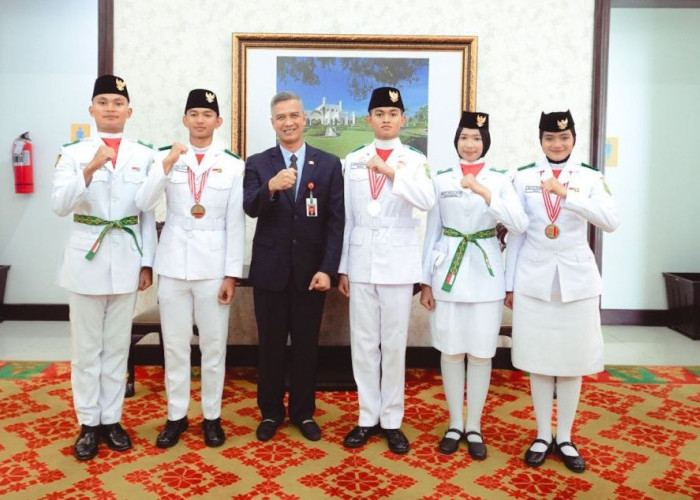 Dua Pelajar Riau Terpilih Jadi Paskibraka Nasional 2025, Jadi Kebanggaan Daerah