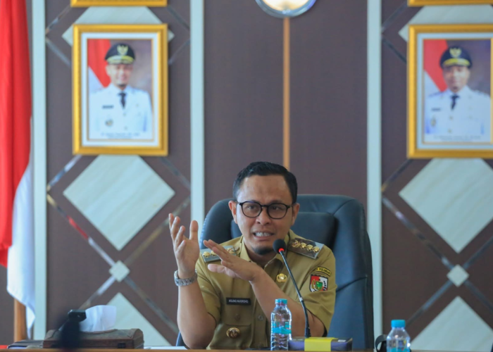 Walikota Pekanbaru Minta Polisi Usut Kasus Pungli Sampah