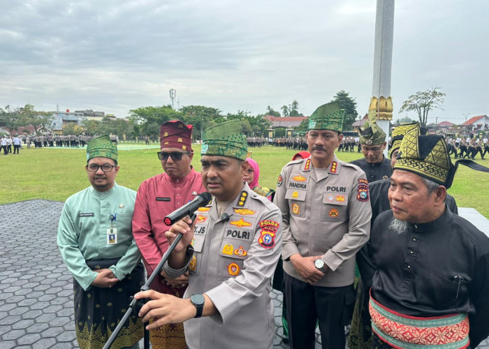 Budaya Melayu, 11 Ribu Personel Polda Riau Kini Bersolek Tanjak dan Selempang Tiap Jumat