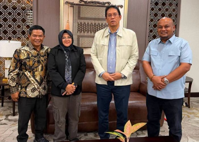 Bupati Siak Bertemu Menkeu, Nostalgia 30 Tahun Lalu Berujung Bahas Masa Depan Daerah